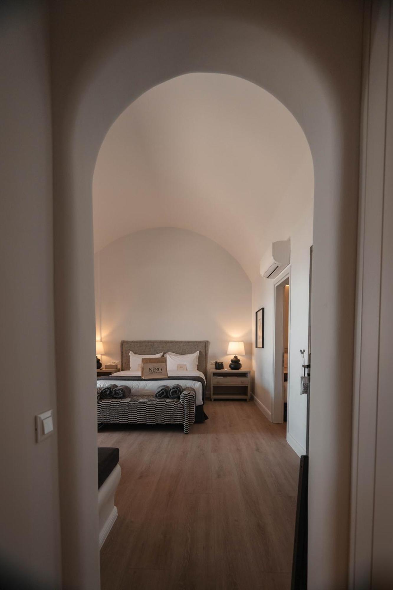 Nero Suites By Nomee Hospitality Group Imerovígli Eksteriør bilde